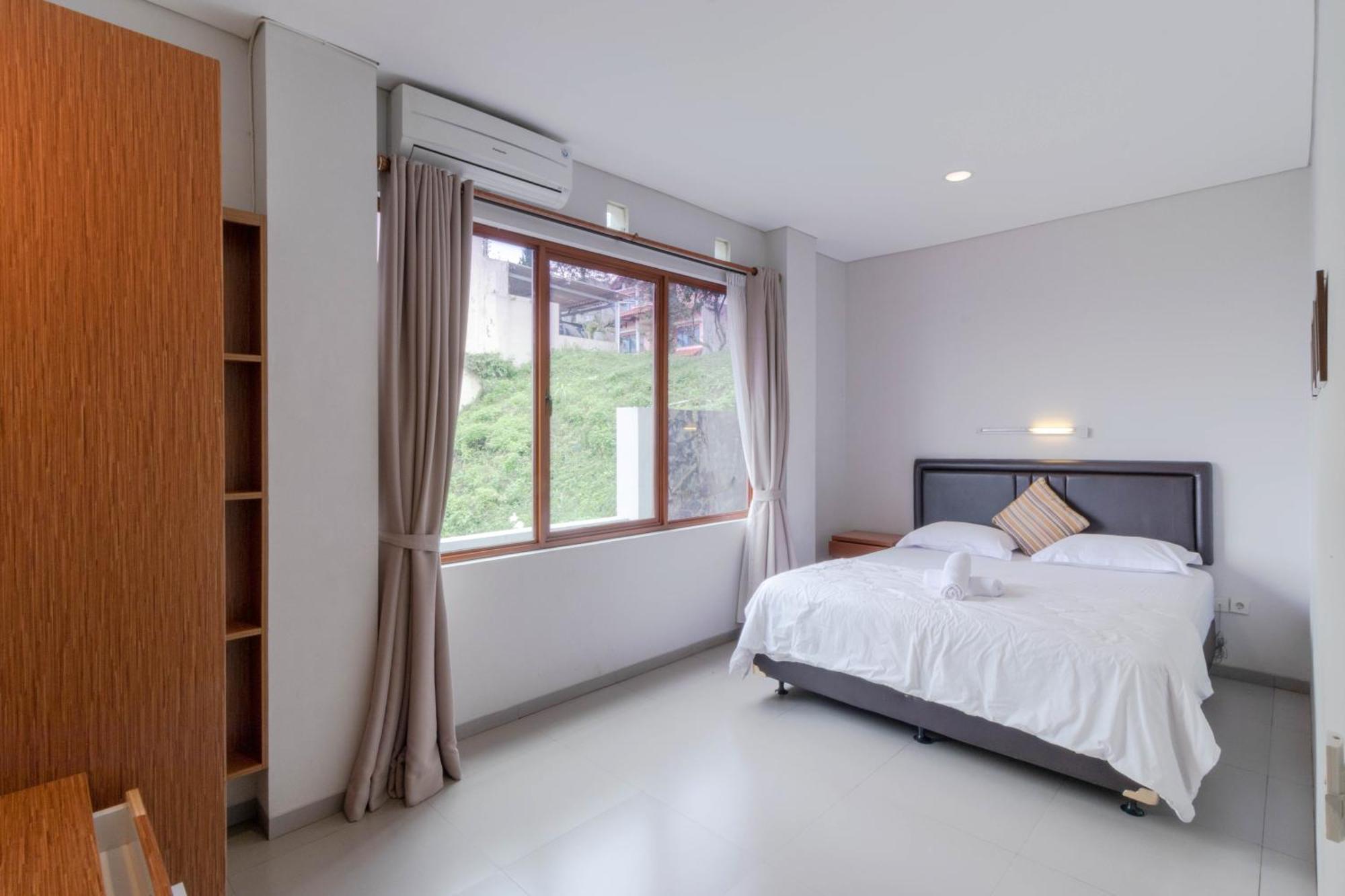 Family Only Amazing City View Villa - De Reiz Firen Syariah Бандунг Екстер'єр фото